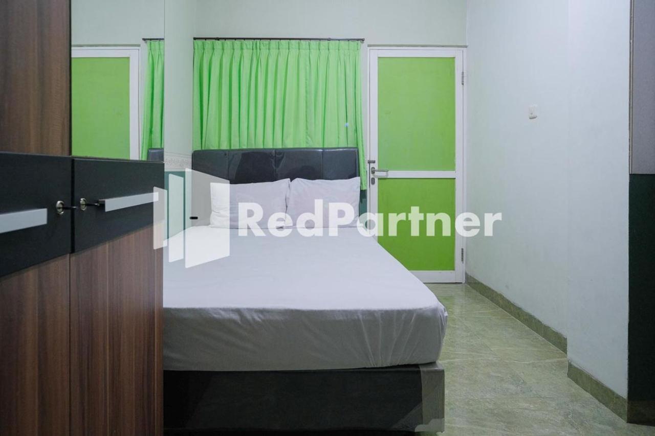 Pondok Hijau Syariah Mitra Reddoorz At Citraland سورابايا المظهر الخارجي الصورة
