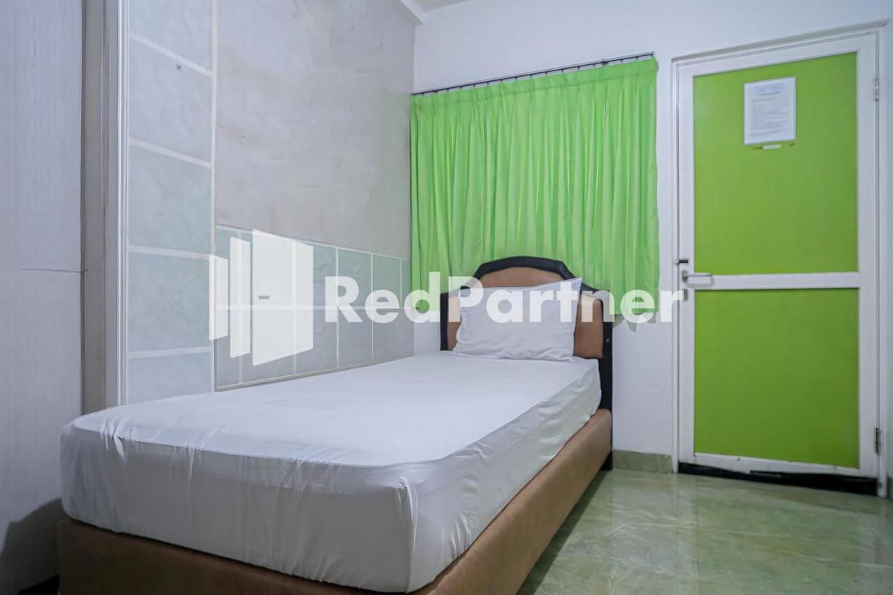 Pondok Hijau Syariah Mitra Reddoorz At Citraland سورابايا المظهر الخارجي الصورة