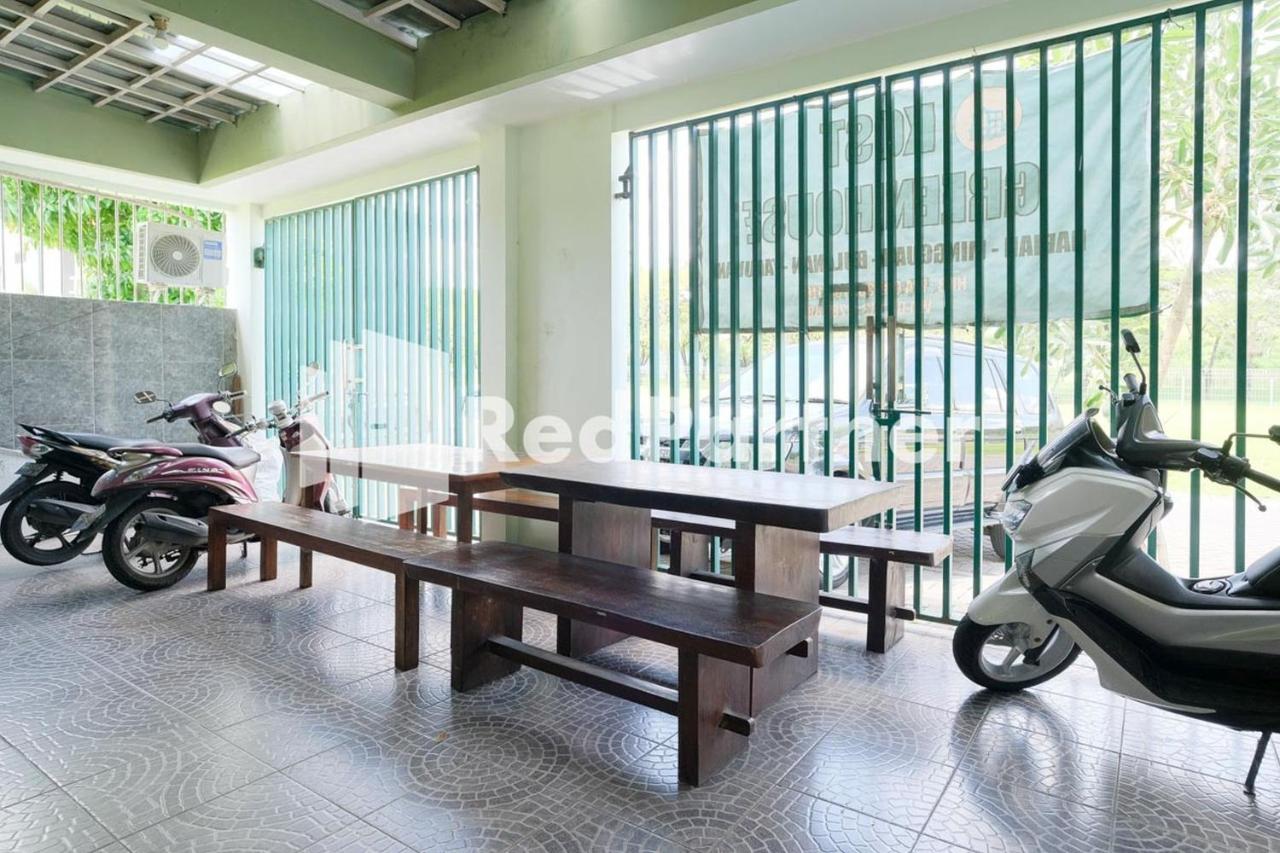 Pondok Hijau Syariah Mitra Reddoorz At Citraland سورابايا المظهر الخارجي الصورة