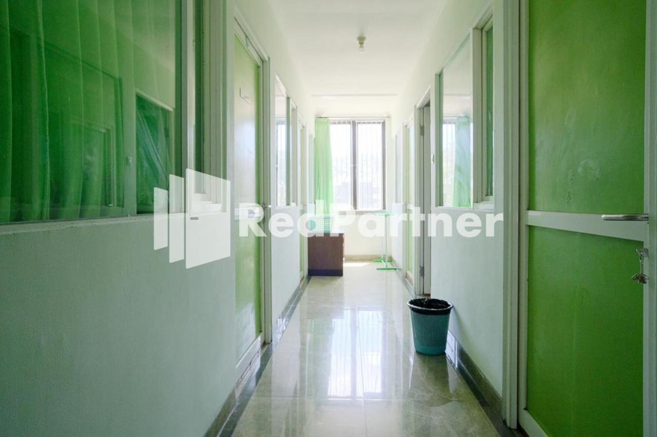 Pondok Hijau Syariah Mitra Reddoorz At Citraland سورابايا المظهر الخارجي الصورة