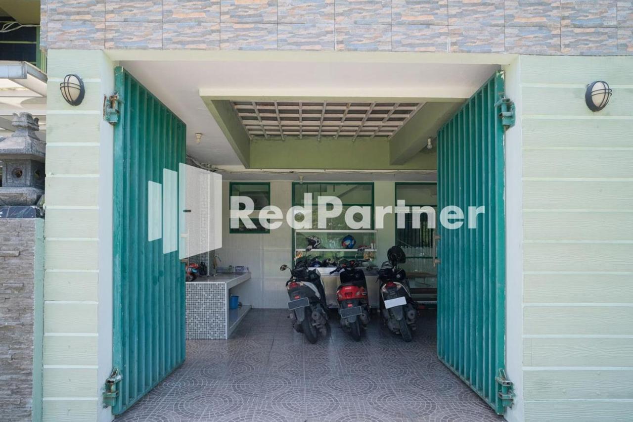 Pondok Hijau Syariah Mitra Reddoorz At Citraland سورابايا المظهر الخارجي الصورة