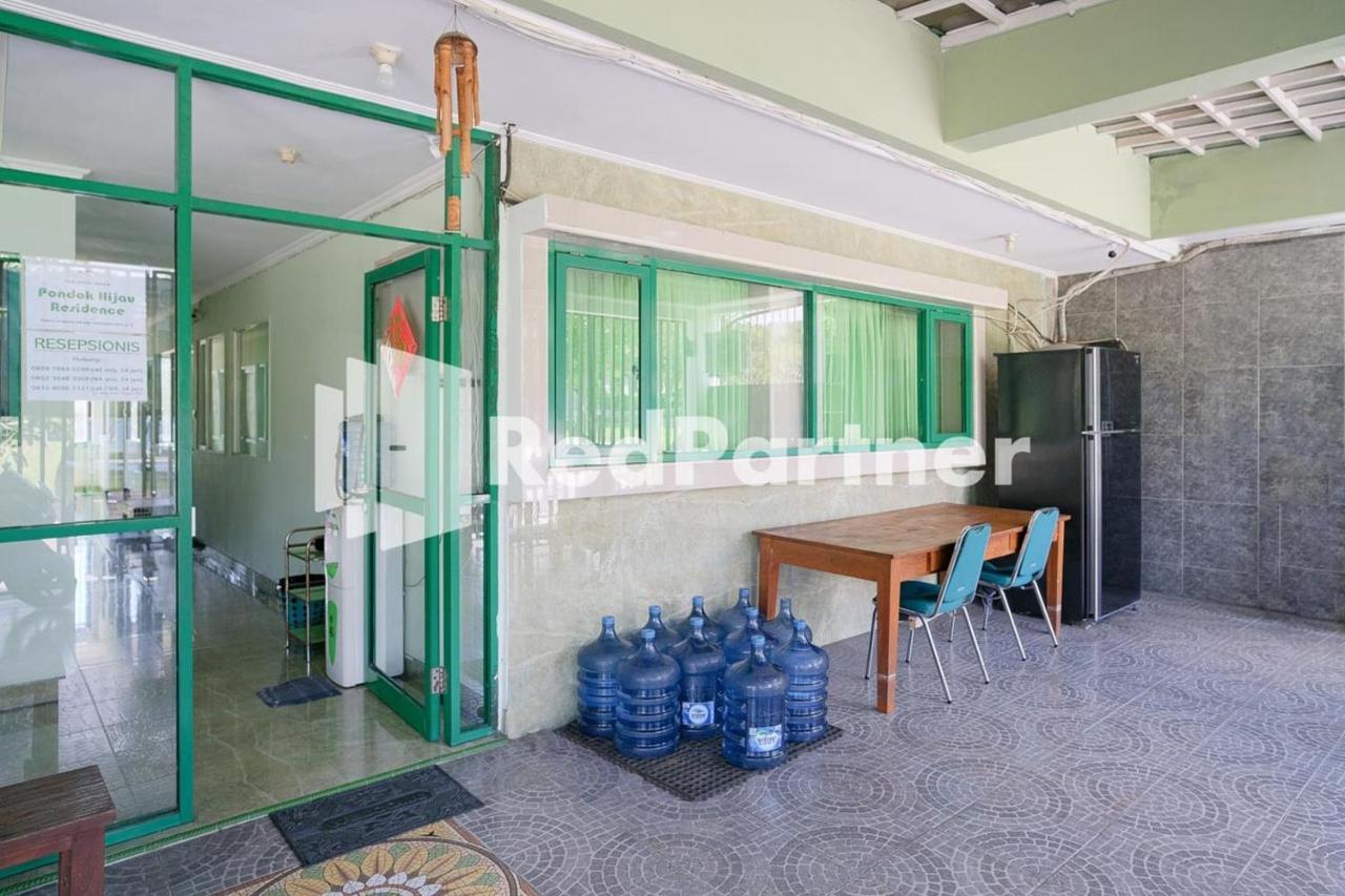 Pondok Hijau Syariah Mitra Reddoorz At Citraland سورابايا المظهر الخارجي الصورة